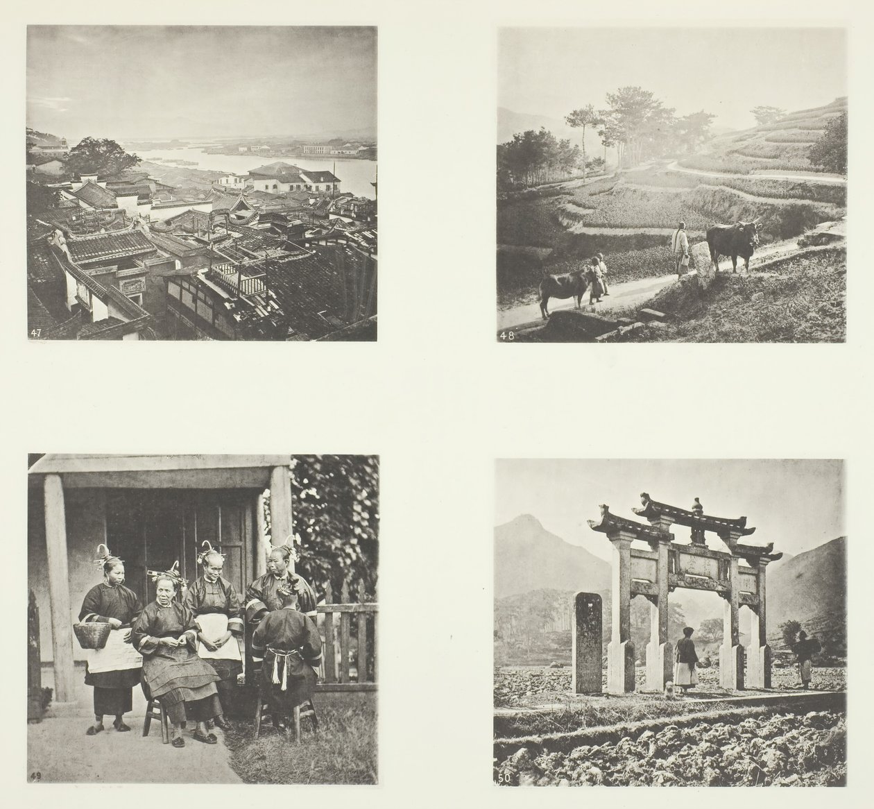 Osa Foochowin ulkomaalaista asutusta, Terracing Hills, Foochow Field Women, A Memorial Arch, n. 1868. tekijältä John Thomson