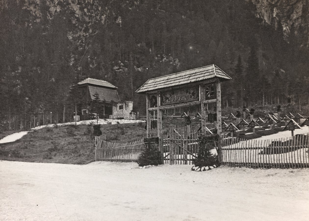 Albumi "Oma maailmansota - muistoja Lounaisrintamasta Kärntenissä, Italiassa, Trentino-Alto Adigessa) 31.3.1915-12.11.1918 - Josef Zohles Wien": sotilaallinen hautausmaa Seissessä tekijältä Josef Zohles