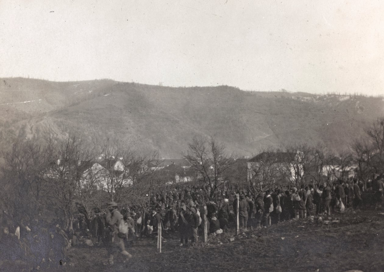 Albumi "Oma maailmansota - muistoja Lounaisrintamasta Kärntenissä, Italiassa, Trentino-Alto Adigessa) 31.3.1915-12.11.1918 - Josef Zohles Wien": vankeja (m/v kuva) tekijältä Josef Zohles
