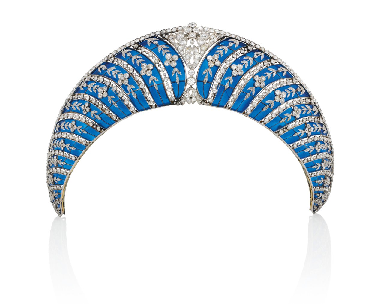 Belle Epoque tiara tekijältä Joseph Chaumet