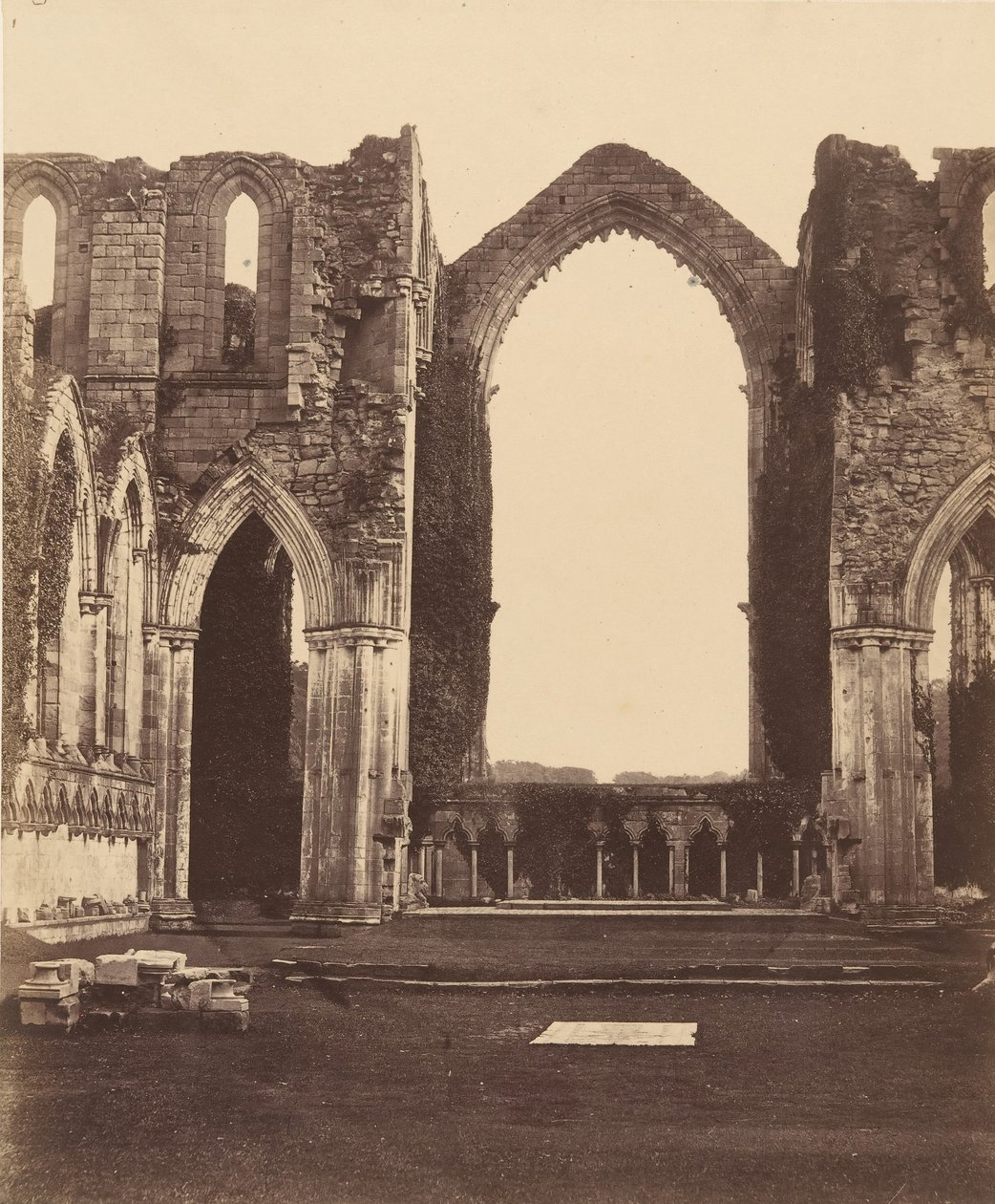 Fountains Abbey. Yhdeksän alterin kappeli, sisustus, 1850-luku. tekijältä Joseph Cundall