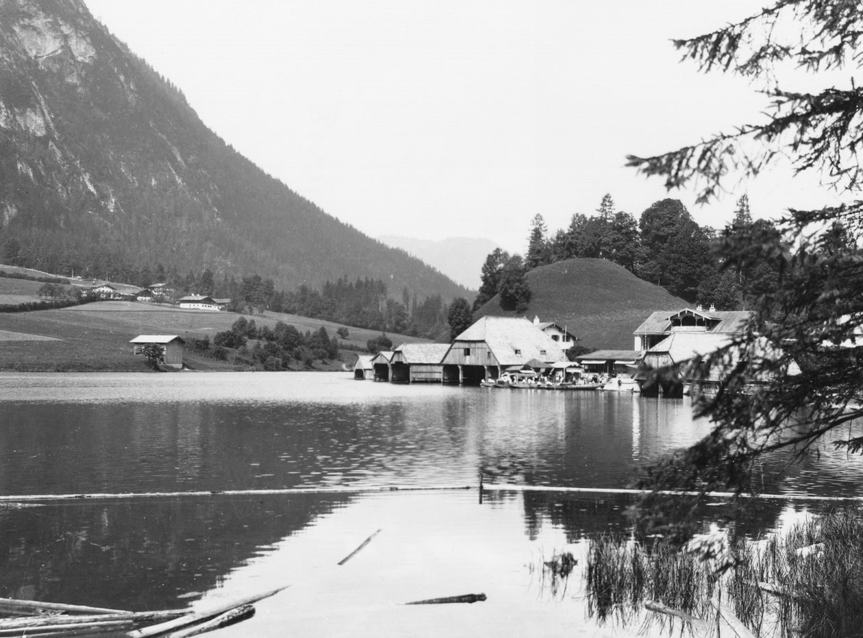 Veneitä Konigsseellä, n. 1910 tekijältä Jousset