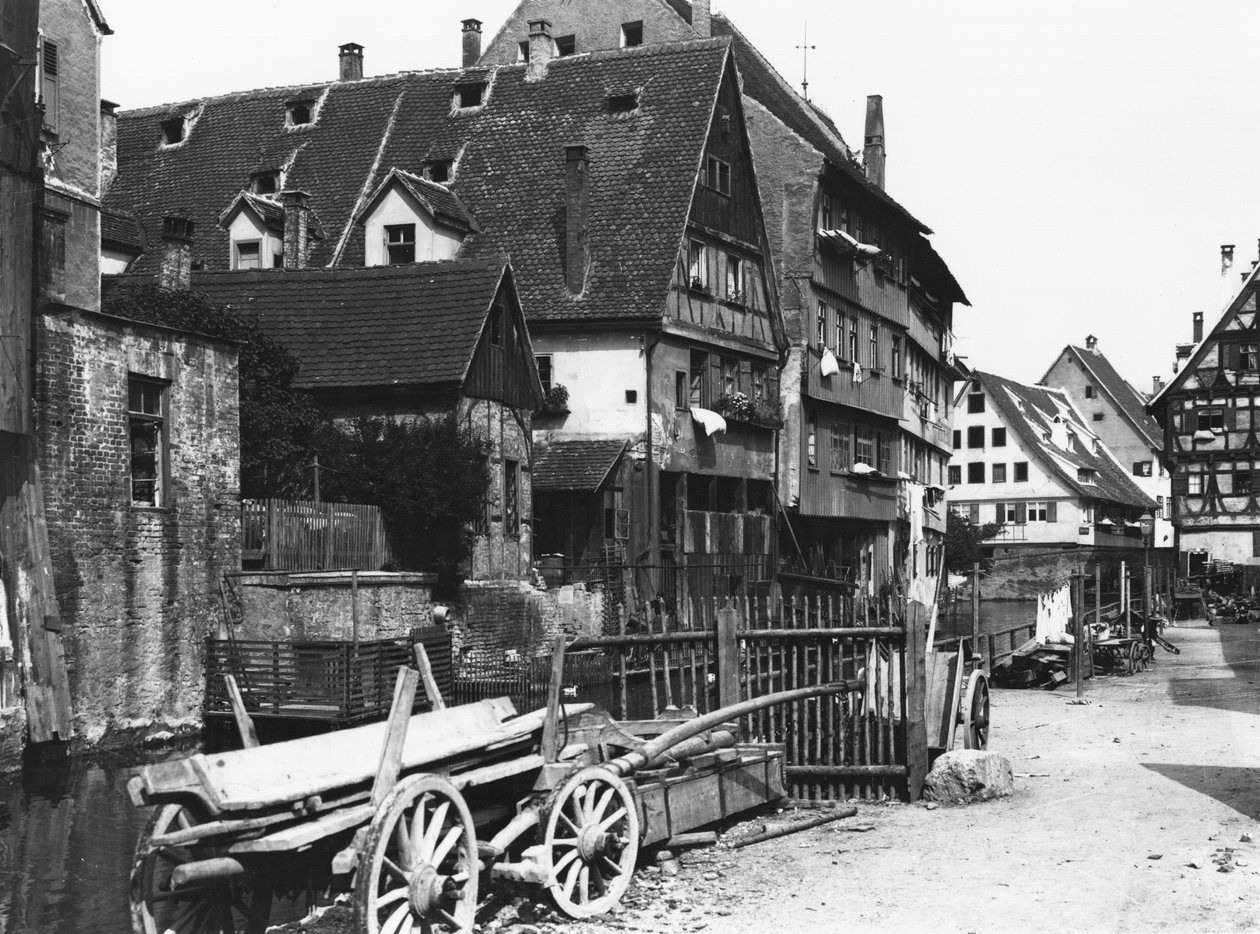 Näkymä vanhaan kaupunginosaan, Ulm, n.1910 tekijältä Jousset