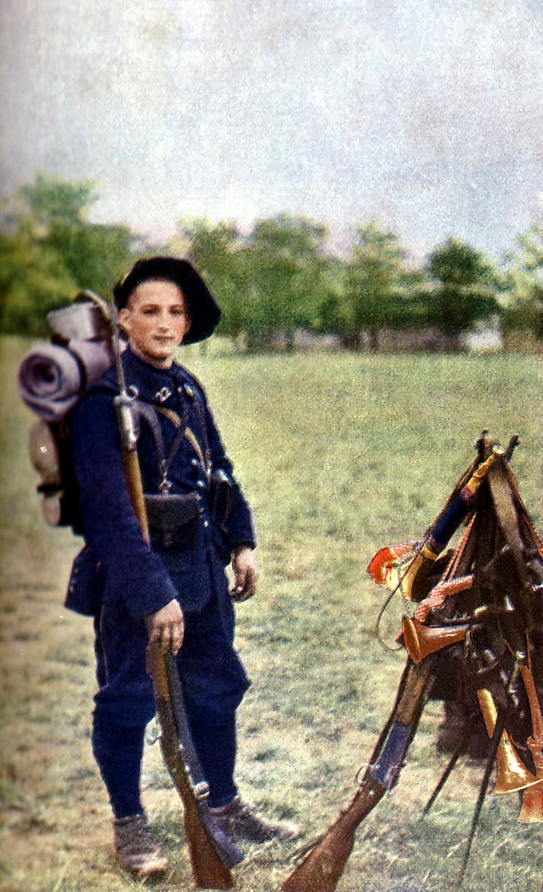 Ranskan vuoristojoukkojen sotilas Marnen taistelun aikana Pariisin itäpuolella, syyskuussa 1914 (autokromi) tekijältä Jules Gervais Courtellemont