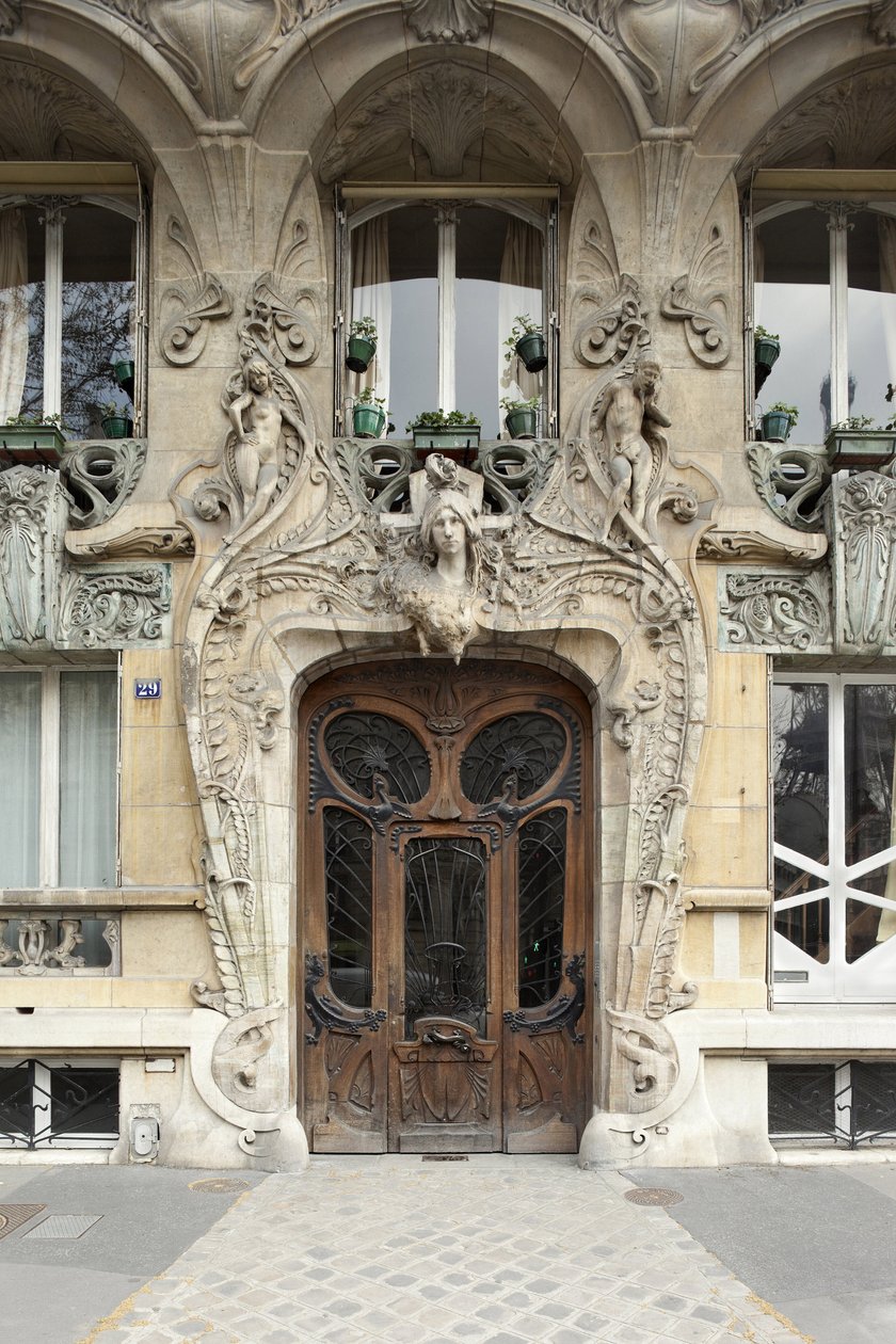 Sisäänkäynti 29 avenue Rappiin Pariisin 7. kaupunginosassa, jugend-arkkitehtuuri tekijältä Jules Lavirotte