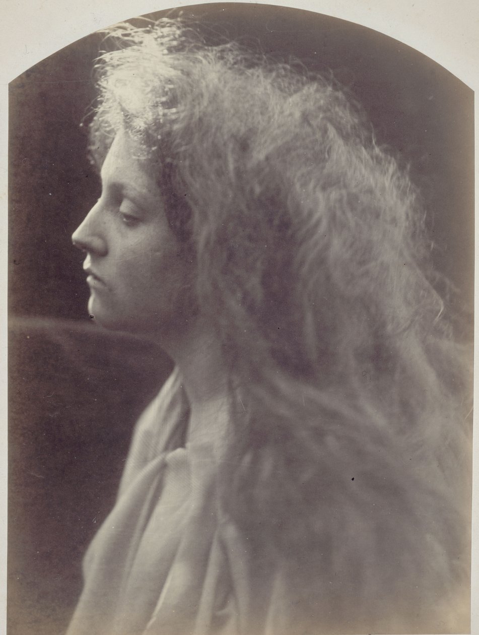 (”Enkeli haudalla”) Mary Ann Hillier tekijältä Julia Margaret Cameron