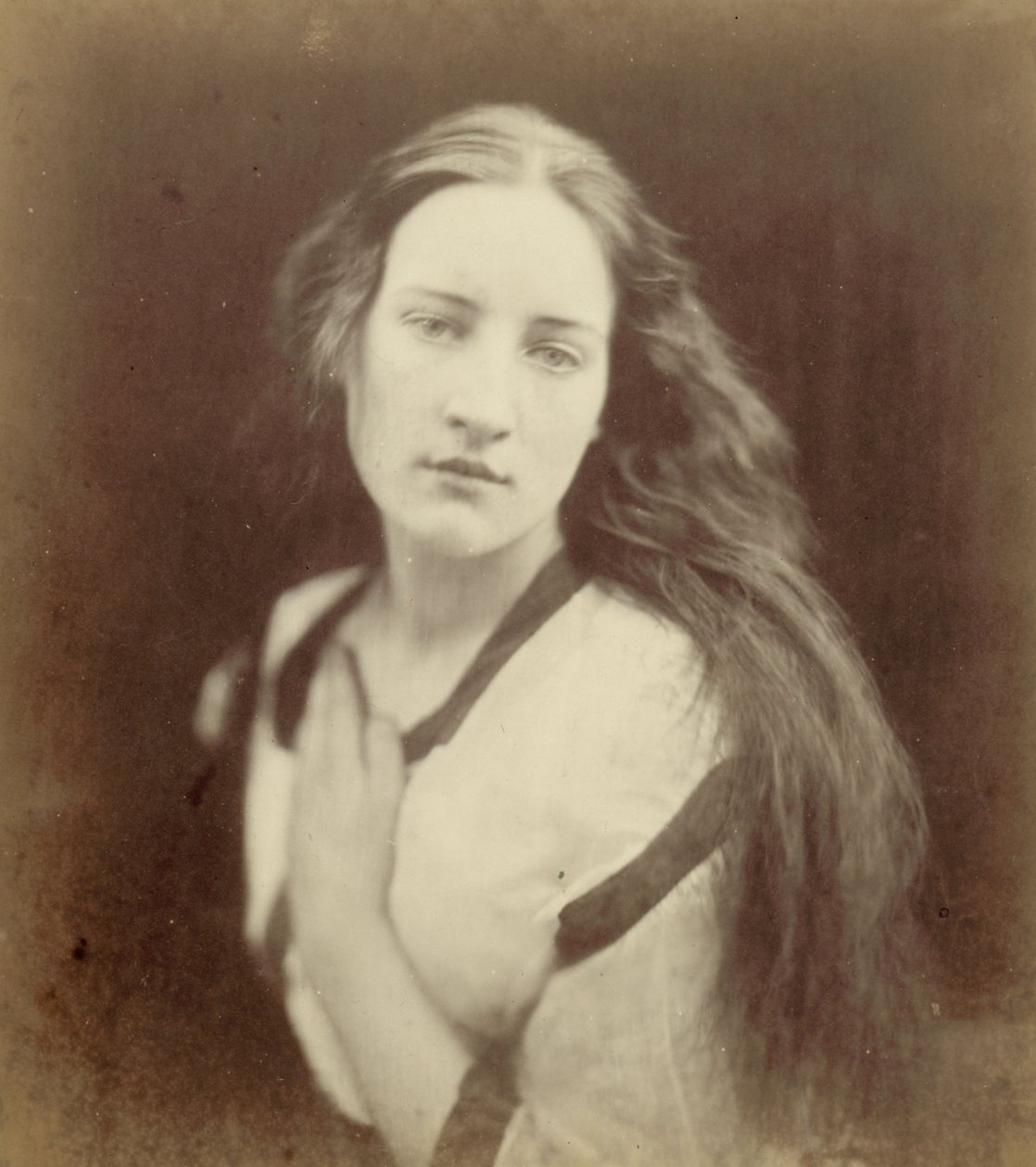 (”The Echo”), Hattie Campbell tekijältä Julia Margaret Cameron