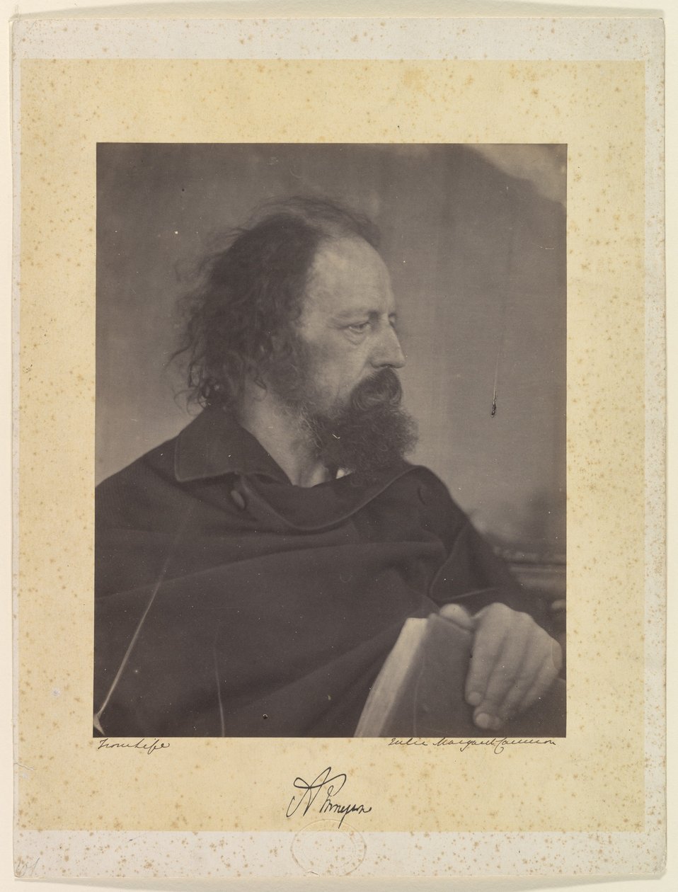 Alfred, lordi Tennyson tekijältä Julia Margaret Cameron