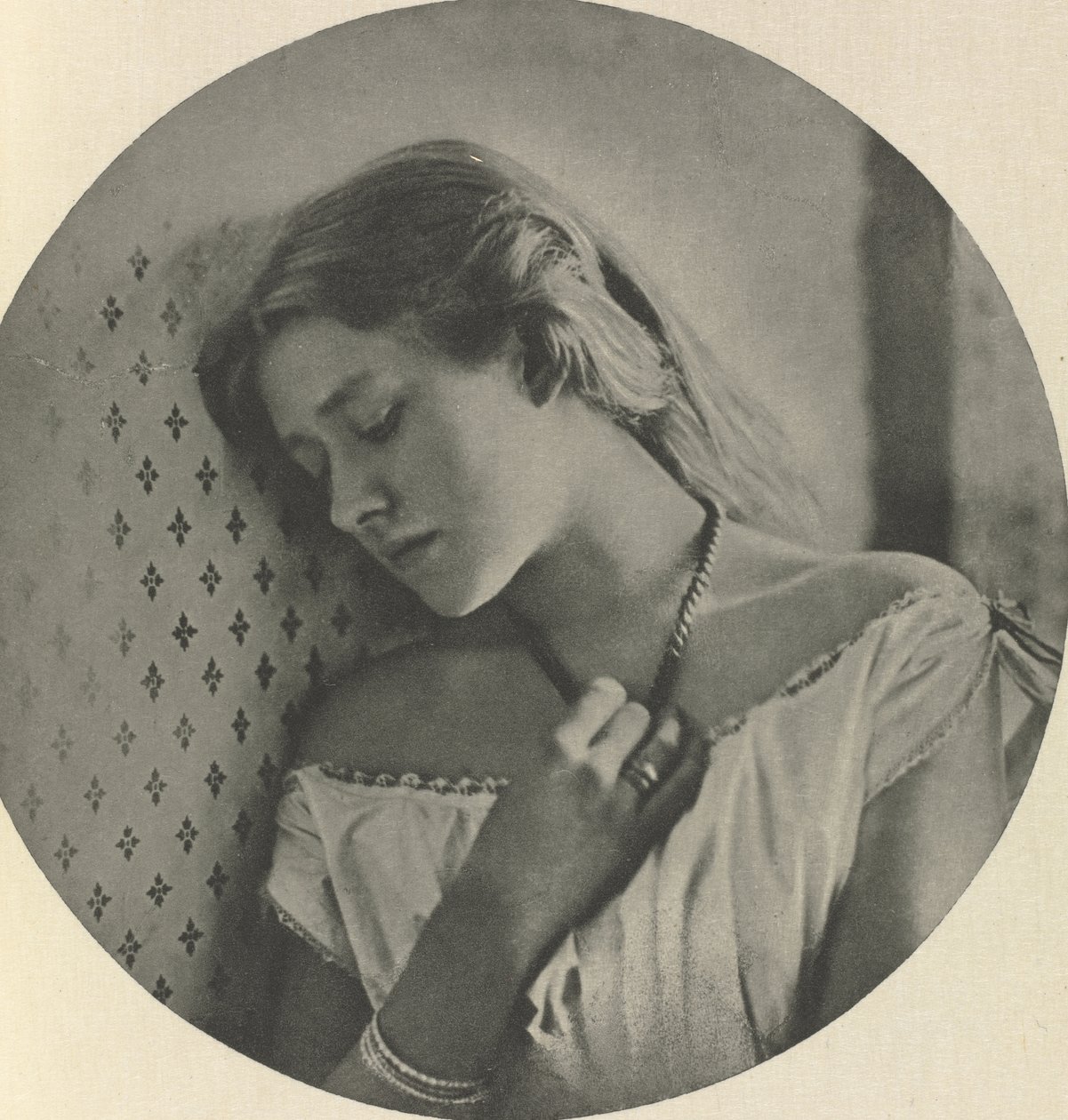 Ellen Terry, kuusitoistavuotiaana tekijältä Julia Margaret Cameron