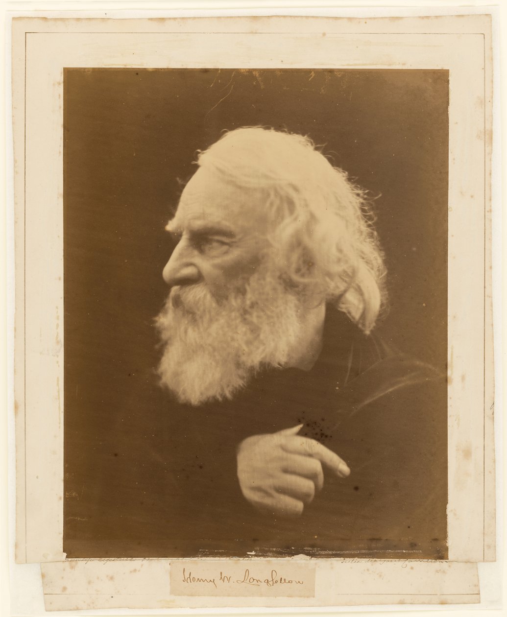Henry Wadsworth Longfellow tekijältä Julia Margaret Cameron