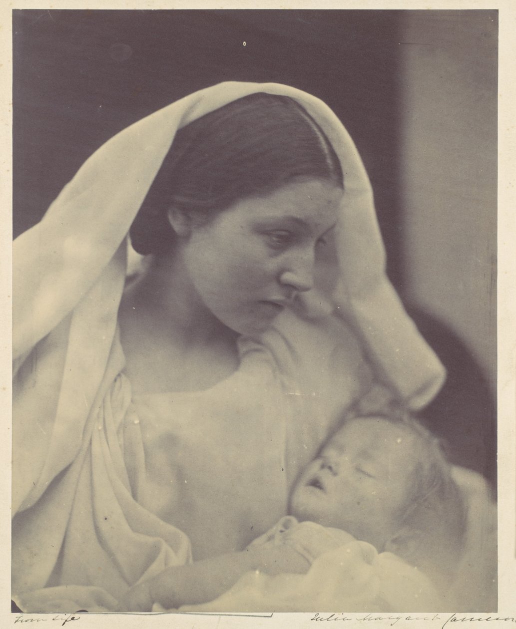 Lepäävä Neitsyt Maria tekijältä Julia Margaret Cameron