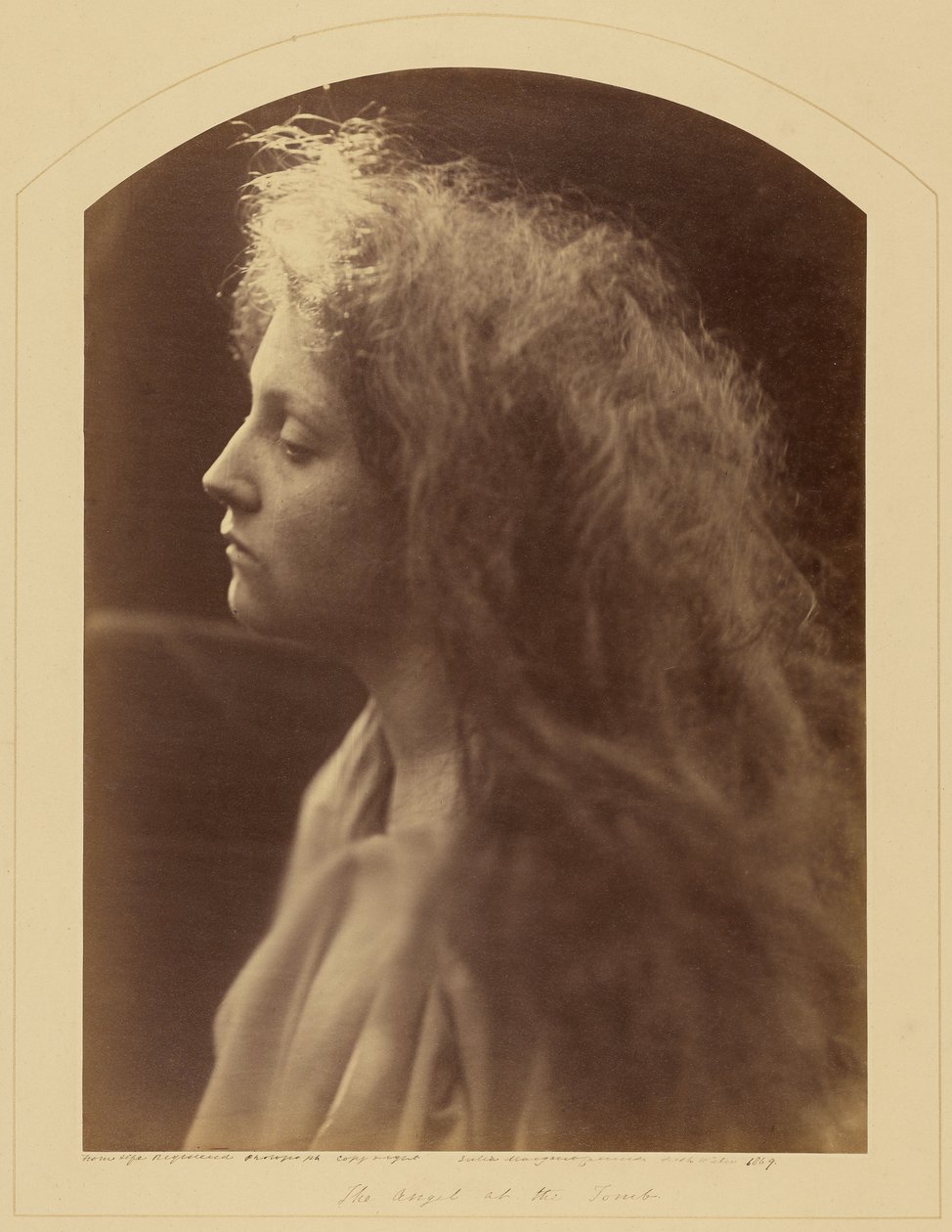 Enkeli haudalla tekijältä Julia Margaret Cameron
