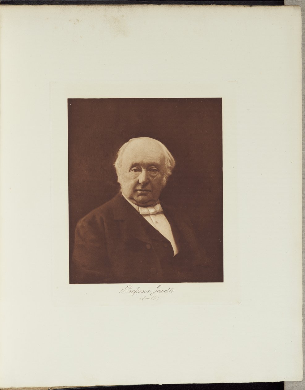 Korkeasti kunnioitettava tohtori Jowett (Oxfordin Balliol Collegen johtaja) tekijältä Julia Margaret Cameron