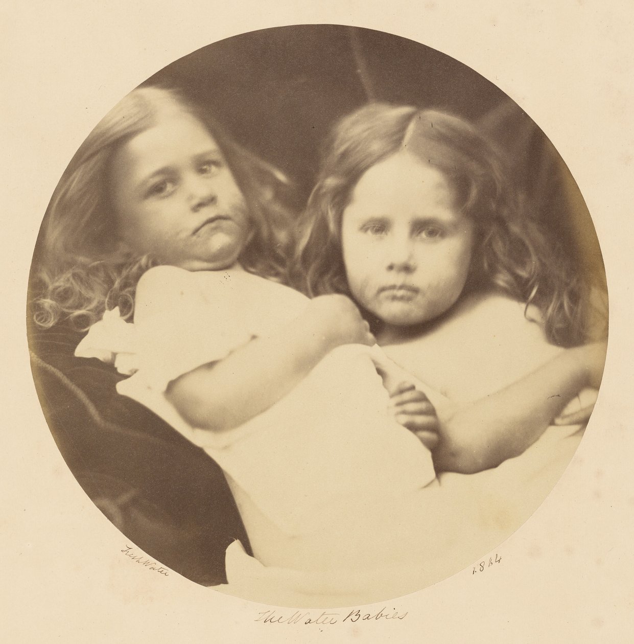 Vesilapset tekijältä Julia Margaret Cameron