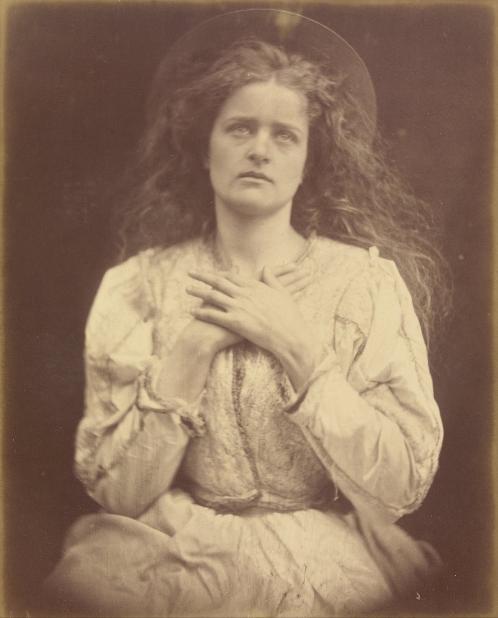 Siunattu Musiikki meni tuohon suuntaan sieluni on mentävä. tekijältä Julia Margaret Cameron