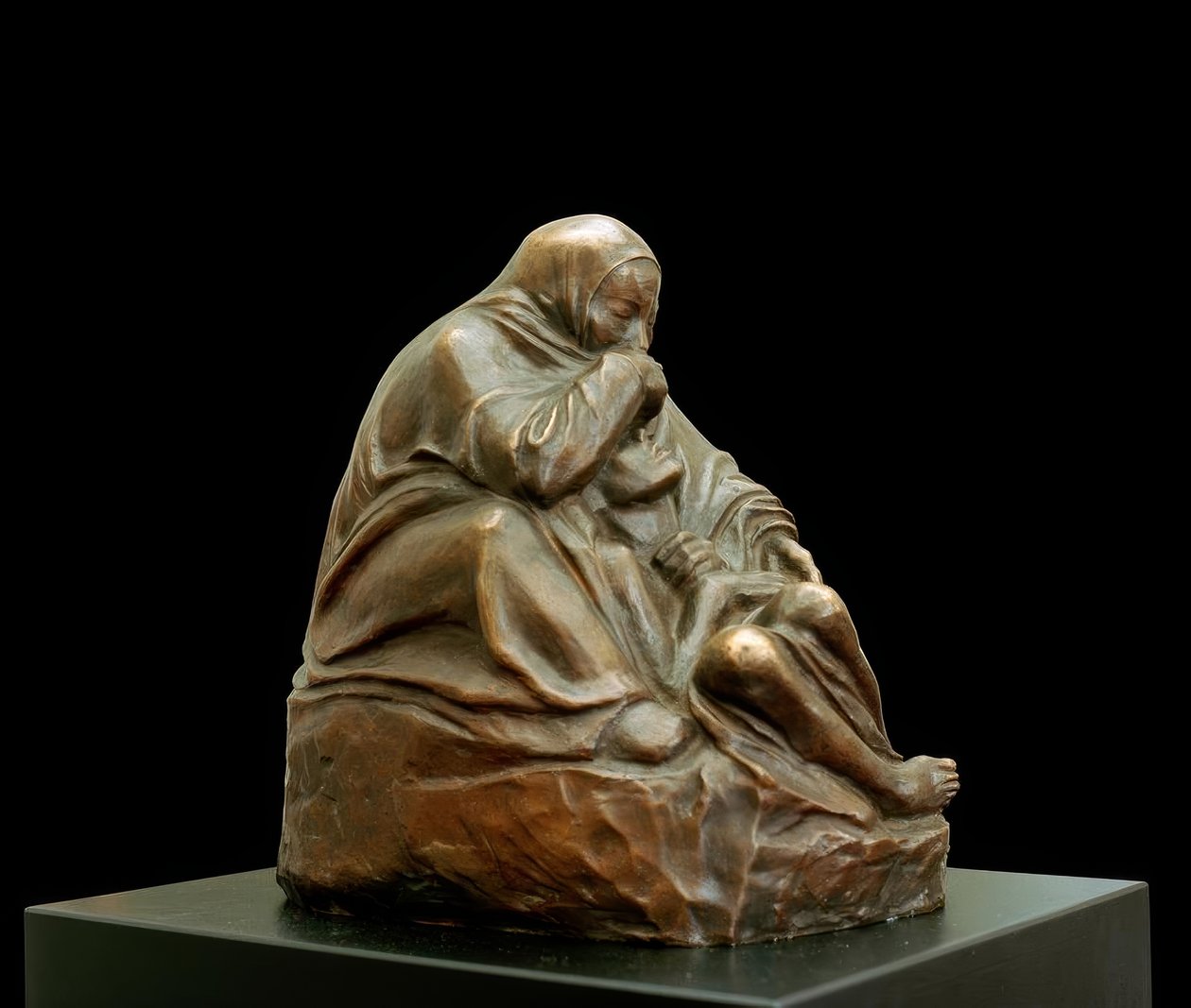 Pieta tekijältä Käthe Kollwitz