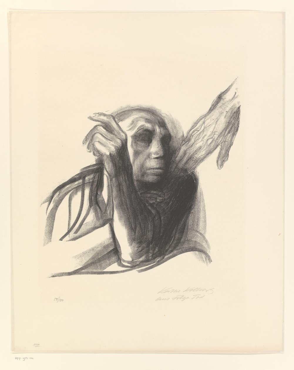 Käthe Kollwitz vanhana naisena käsi olalla Ruf des Todes (alkuperäinen nimi) Kuolema (sarjan nimi) Tod (alkuperäinen sarjan nimi) tekijältä Käthe Kollwitz (signed by artist)