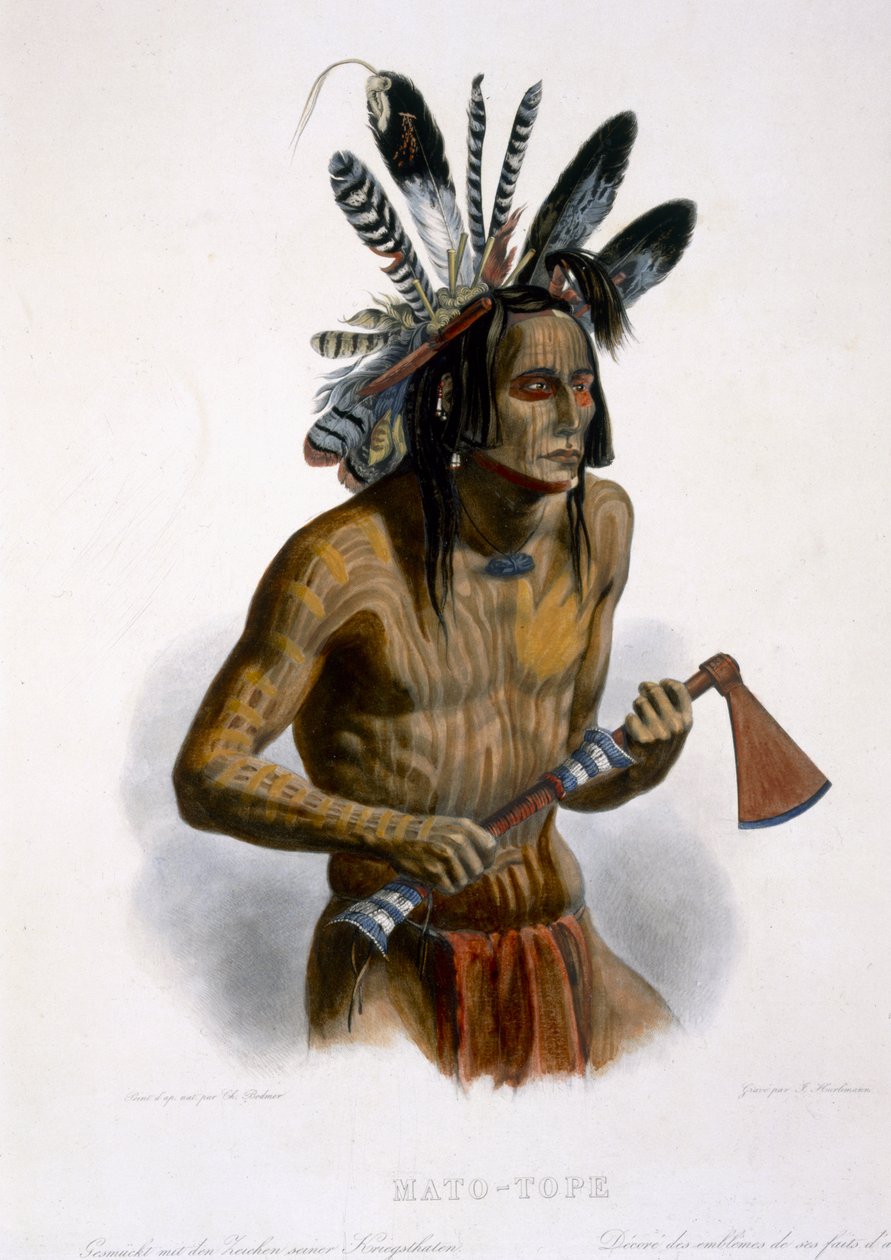 Mato-Tope, koristeltu hänen sotatekojensa arvomerkeillä, levy 14 kirjan "Travels in the Interior of North America" 2. osasta, kaivertanut J. Hurlimann, 1844 (akvatinta) tekijältä Karl Bodmer