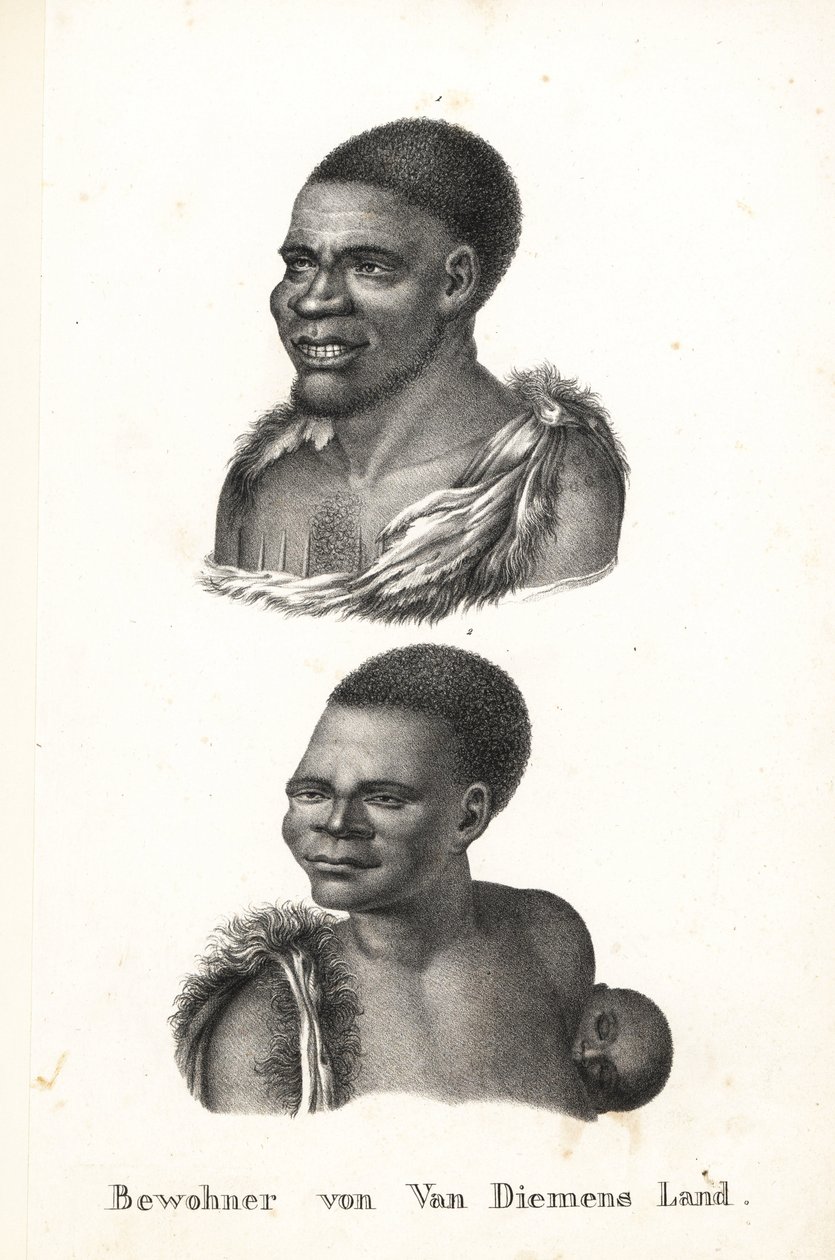 Alkuasukkaat Tasmaniasta, Van Diemenin maasta. Grou Aagara, mies, jolla on karvaus rinnassa ja eläinnahkainen viitta, ja Arra-Maida, nainen lapsen selässä kengurupapussa. Asukkaat tuhosivat Tasmanian alkuasukkaat. Kopioitu Nicolas Martilta tekijältä Karl Joseph Brodtmann