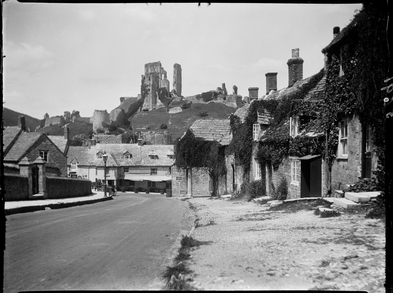 Corfen linna, Purbeck, Dorset tekijältä Katherine Jean Macfee