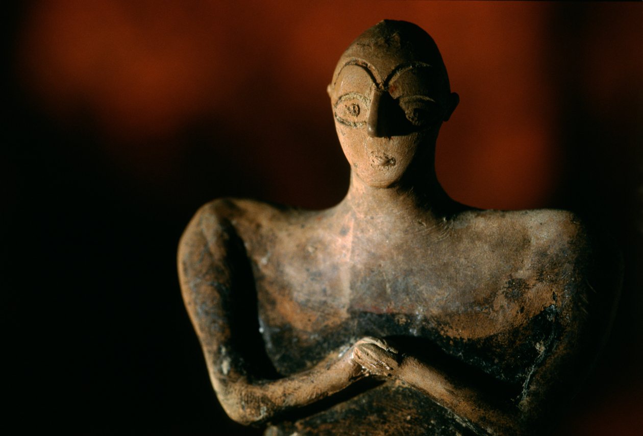 Keraaminen ihmisfiguuri; Turkmenistanin kansallismuseo, Ashgabat, esine.Oxus Ci..., 2004 (kuva) tekijältä Kenneth Garrett