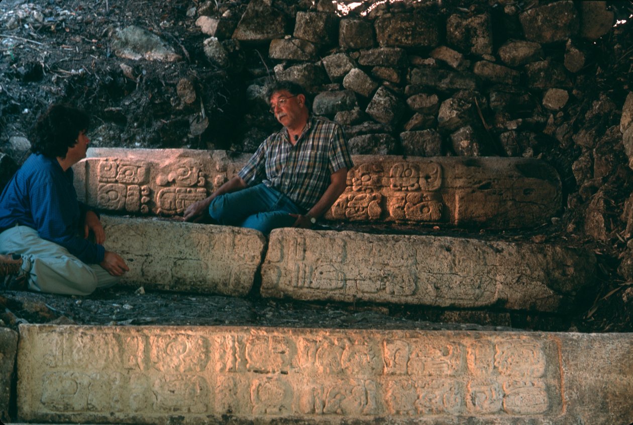 Maya; Guatemala; Ruta Maya, Dos Pilas. Arthur Demarest, Federico Fashen tekijältä Kenneth Garrett