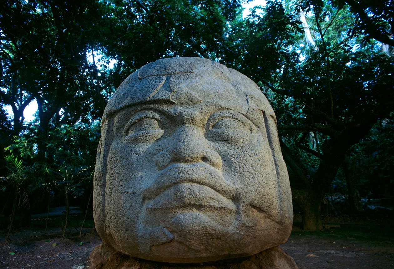 Olmec; Meksiko; Muinaiset kulttuurit; Amerikat; Arkeologia; artefakti; La Venta; Olmec Head; Olmec Head tekijältä Kenneth Garrett