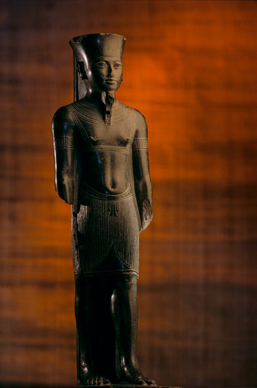 Amunin patsas, jossa Tutankhamonin piirteet, 2009 (kuva) (kuva) tekijältä Kenneth Garrett