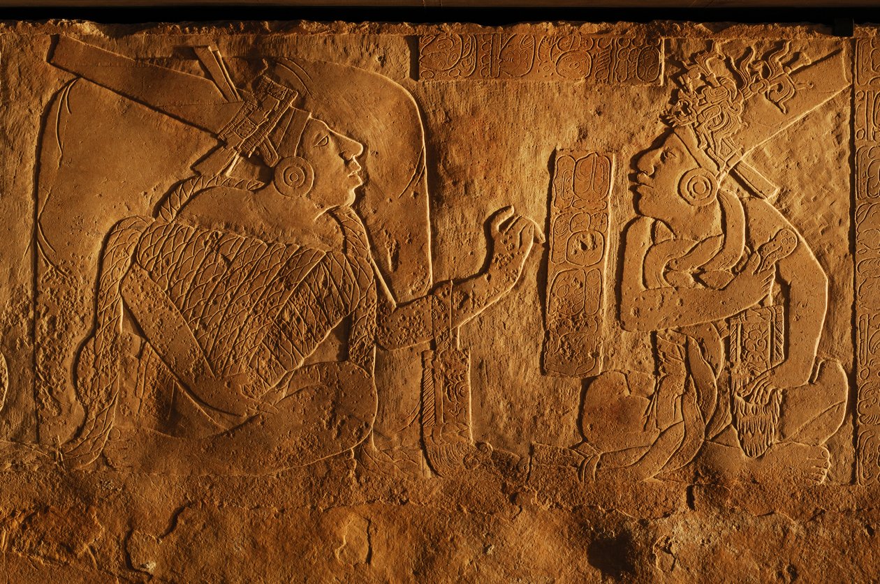 Temppeli 19 valtaistuinpenkki, Palenque, Meksiko, Akhal Mo Nabin kaiverrus, 2005 (kuva) tekijältä Kenneth Garrett