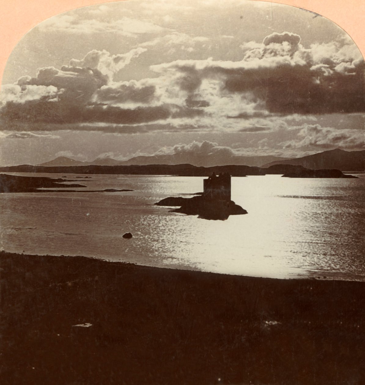 Loch Lomond, Moonlight, Skotlanti, c1900. tekijältä Keystone View Company
