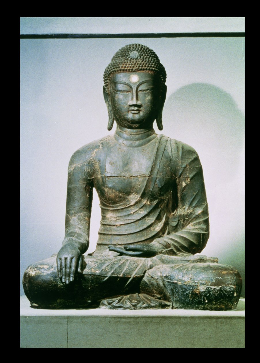 Istuva Shakyamuni Buddha vaihtamisesta (rauta) tekijältä Korean School