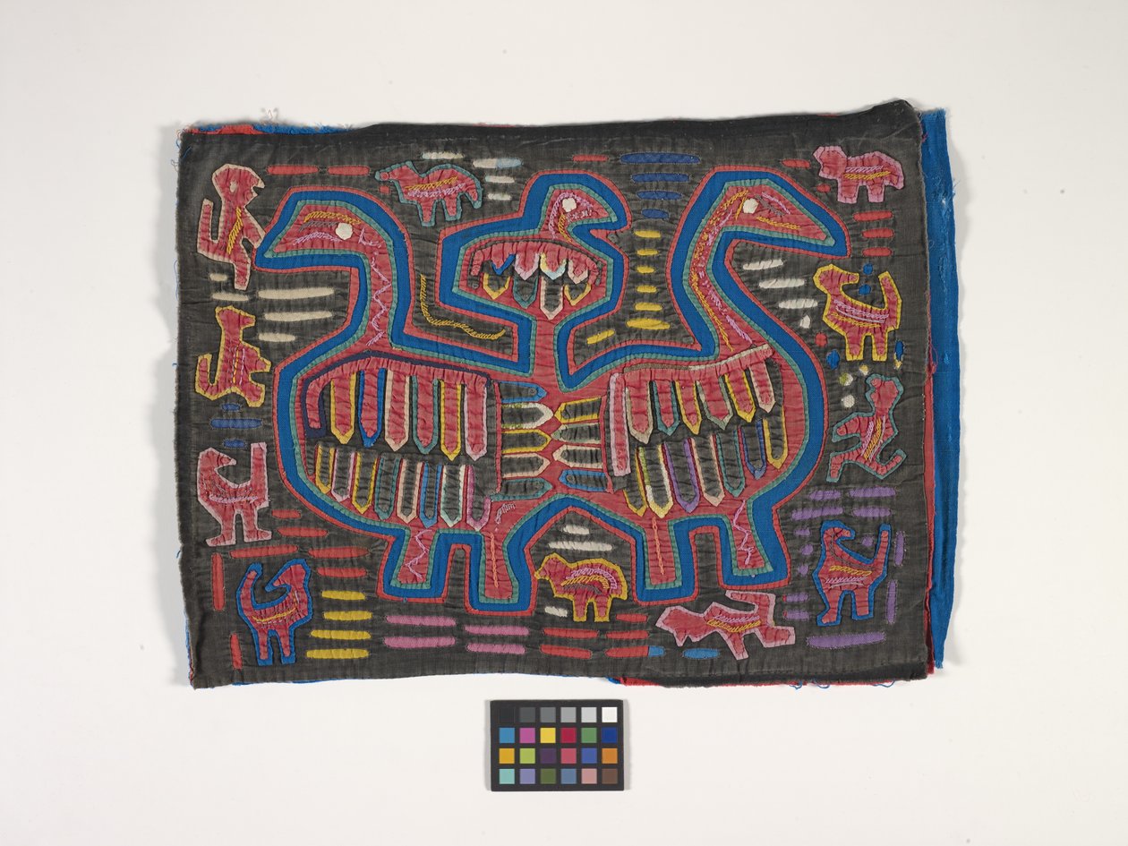 Panou cămașă (Mola) (foto) finlandez tekijältä Kuna Indian Culture