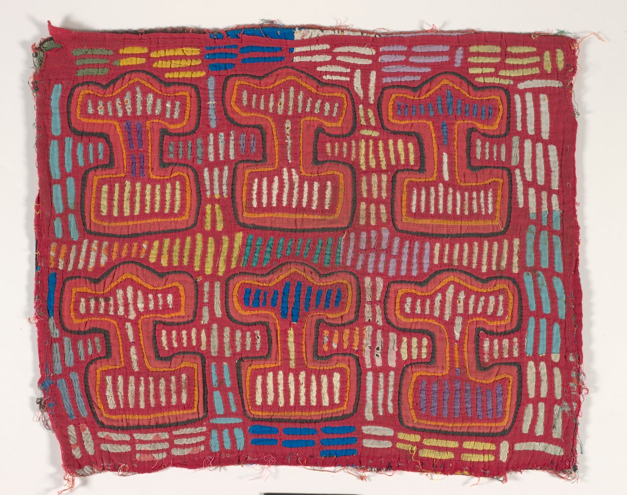 Paitapaneeli (mola) (applikoitu puuvilla) tekijältä Kuna Indian Culture