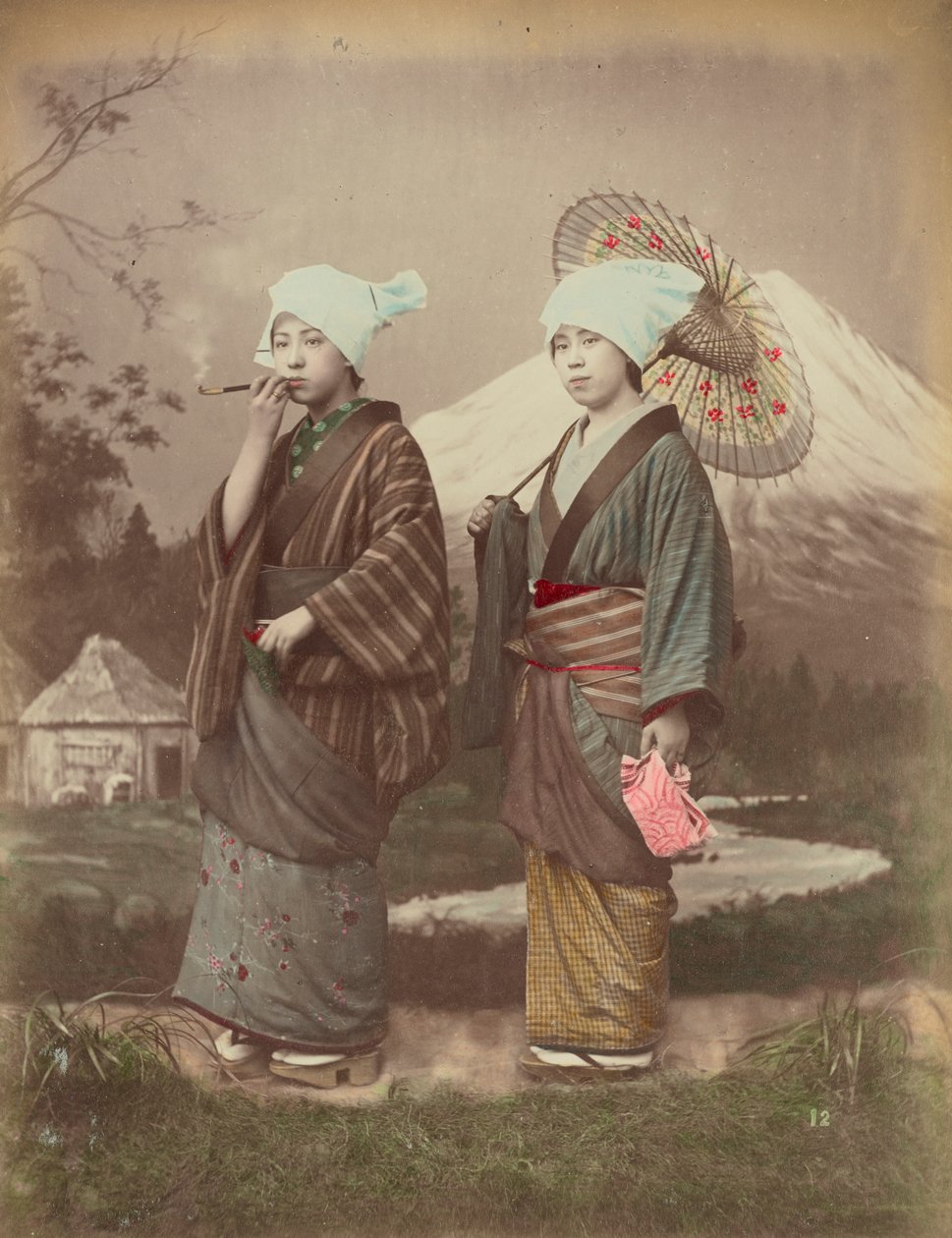 Japanilaisia matkailijoita, noin 1880 tekijältä Kusakabe Kimbei