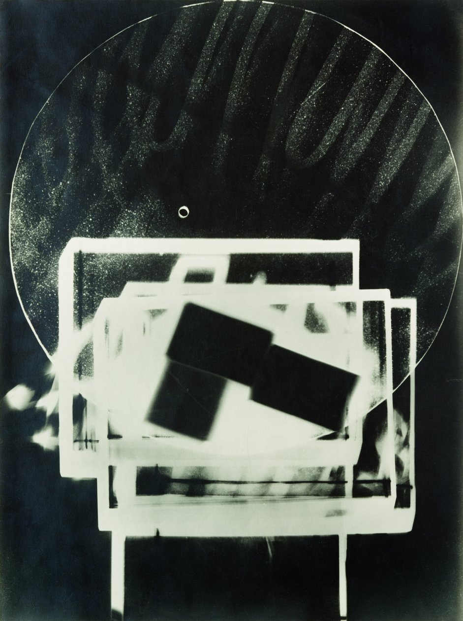 Valokuva 1, n. 1923 (valokuva) tekijältä Laszlo Moholy Nagy