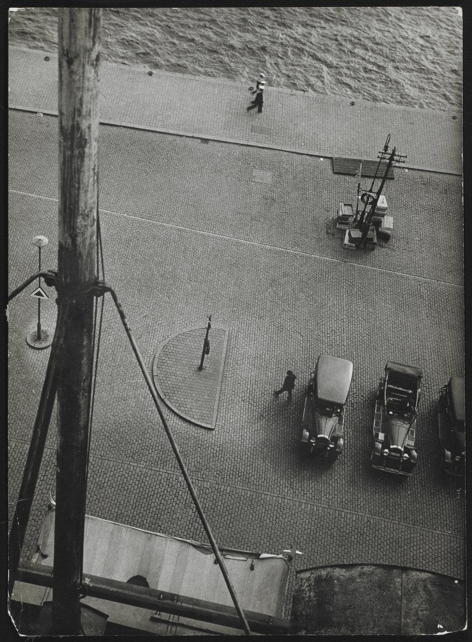 Tukholma, noin 1930 (gelatiinihopeaprintti) tekijältä Laszlo Moholy Nagy