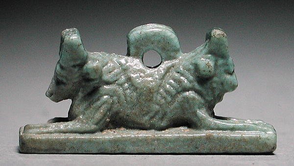 Härkäpäinen leijona-amuletti, Saite-kausi, 715-656 eKr. (sinivihreä fajanssi) tekijältä Late Period Egyptian