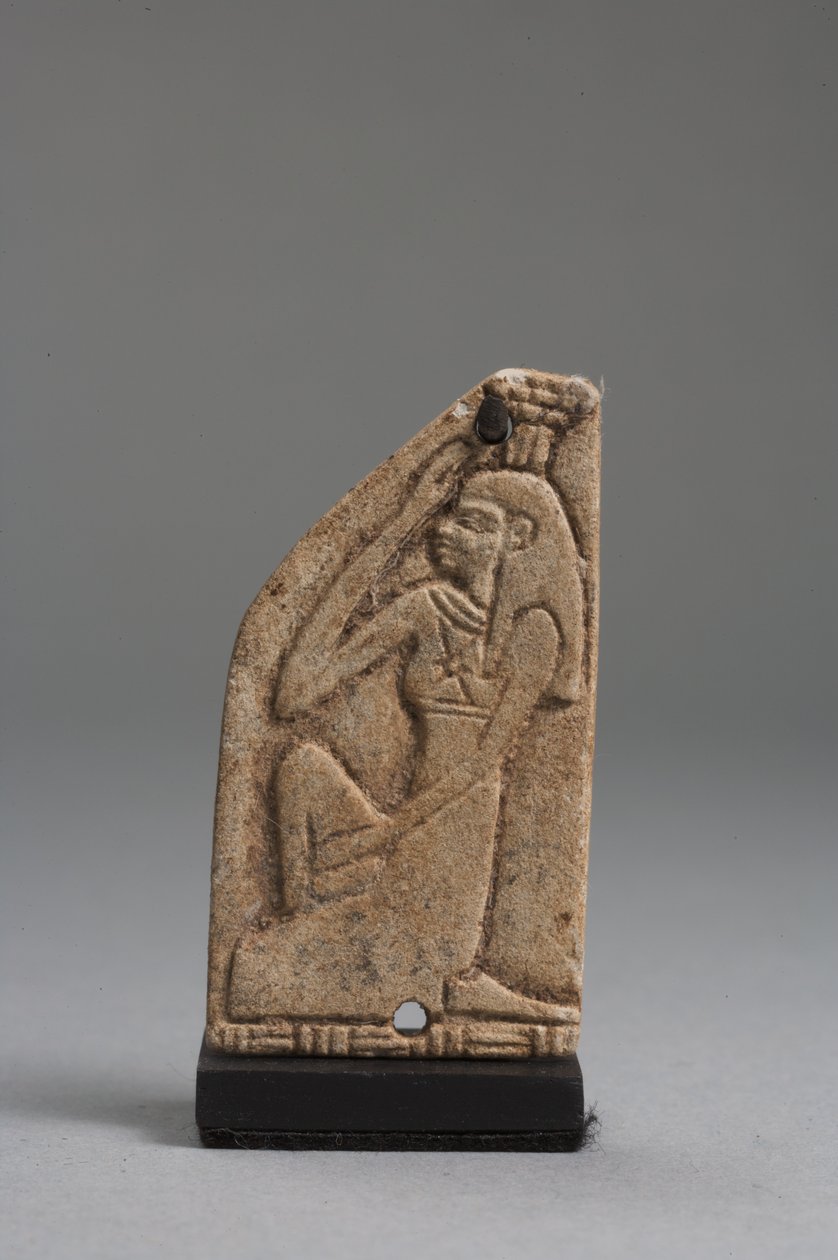 Nephthiksen muistolaatta (fajanssi) (ks. myös 325655, 325657 ja 325658) tekijältä Late Period Egyptian