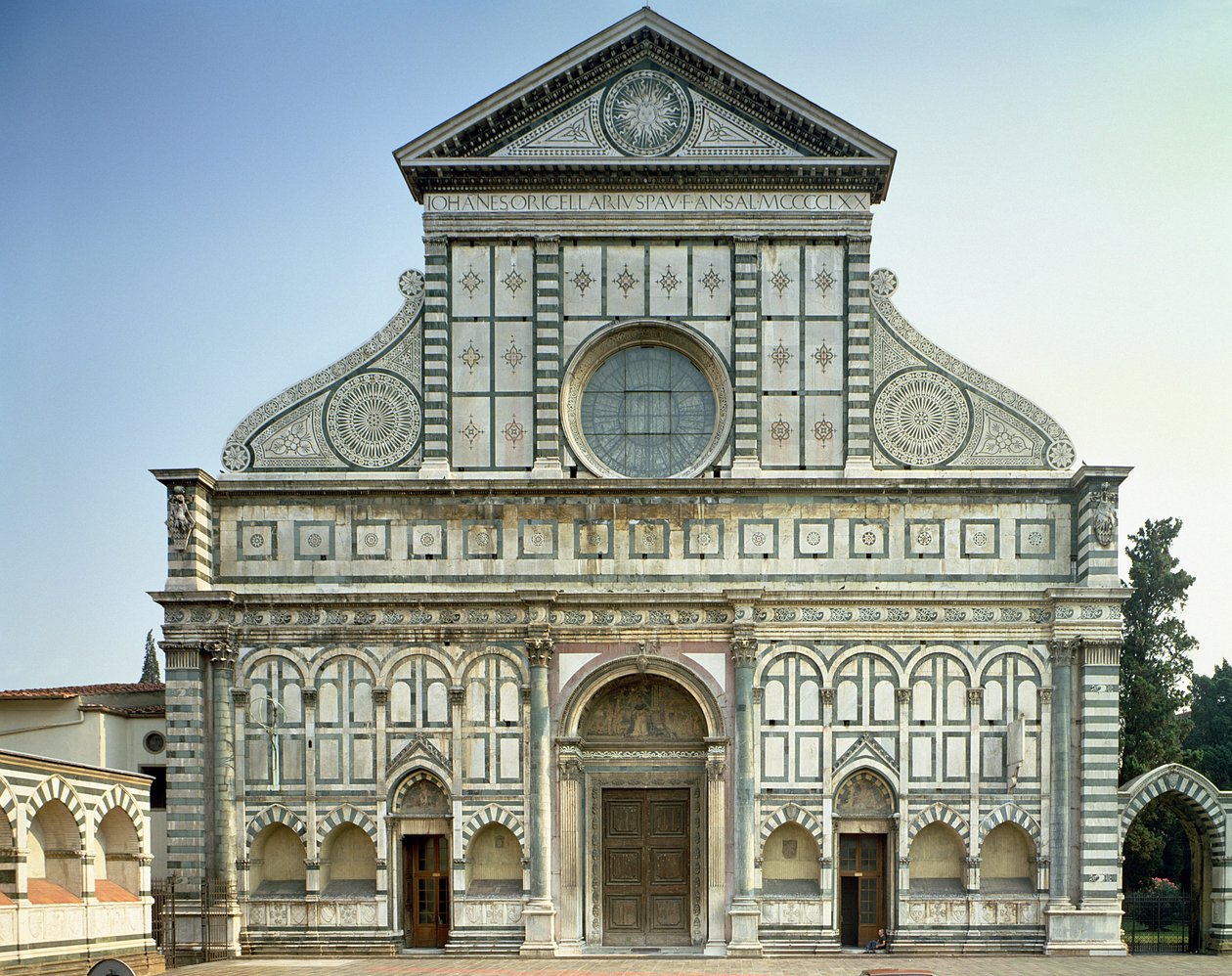 Santa Maria Novellan julkisivu, n. 1458-1470 tekijältä Leon Battista Alberti