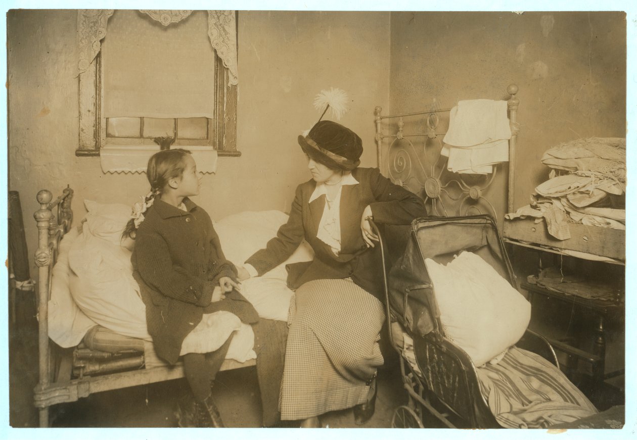 Tutkija keskustelee Ida Listin kanssa, 124 Ridge Street, New York, 16. syyskuuta 1913 tekijältä Lewis Wickes Hine