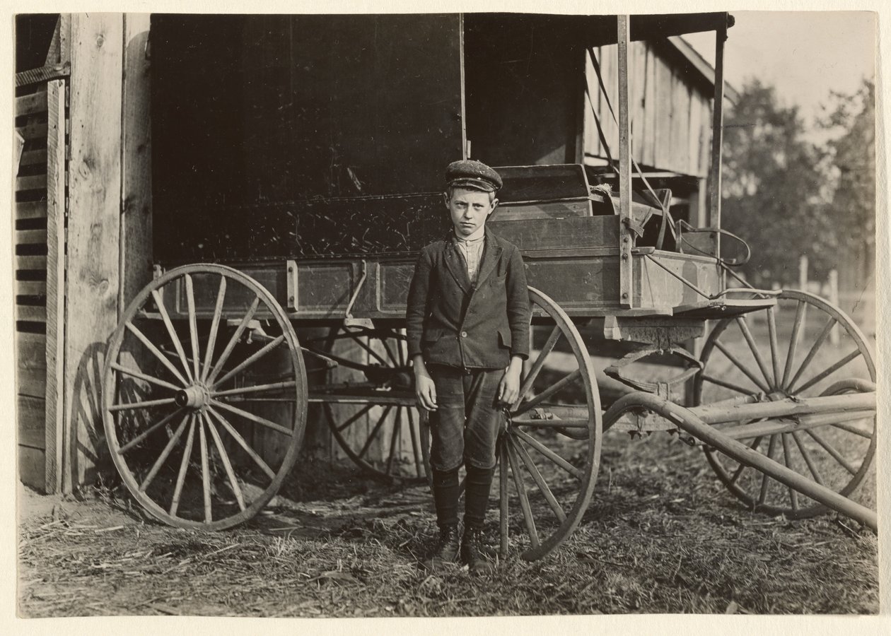[Orley Shrouce, 10-vuotias, 8 Ozark Mill, Gastonia, Pohjois-Carolina] tekijältä Lewis W. Hine