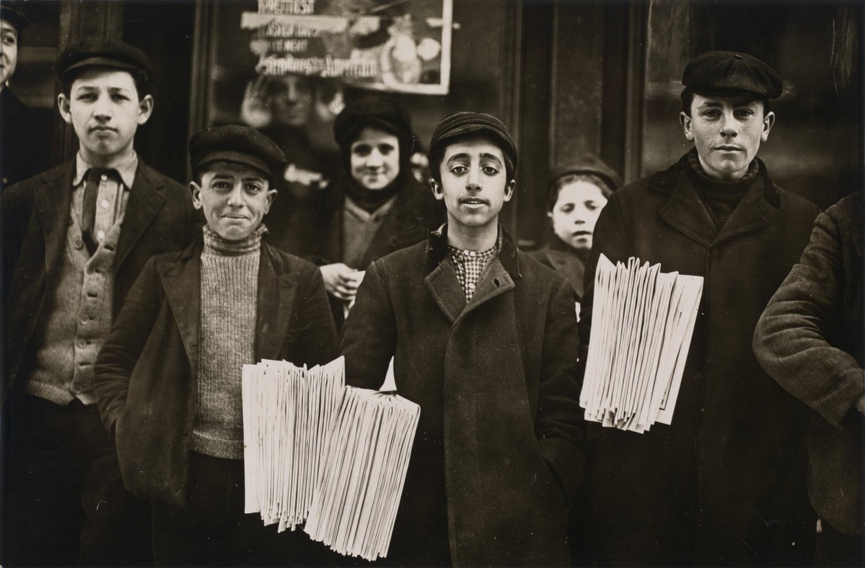 Hartford Newsboys,1909 (kuva) tekijältä Lewis Wickes Hine