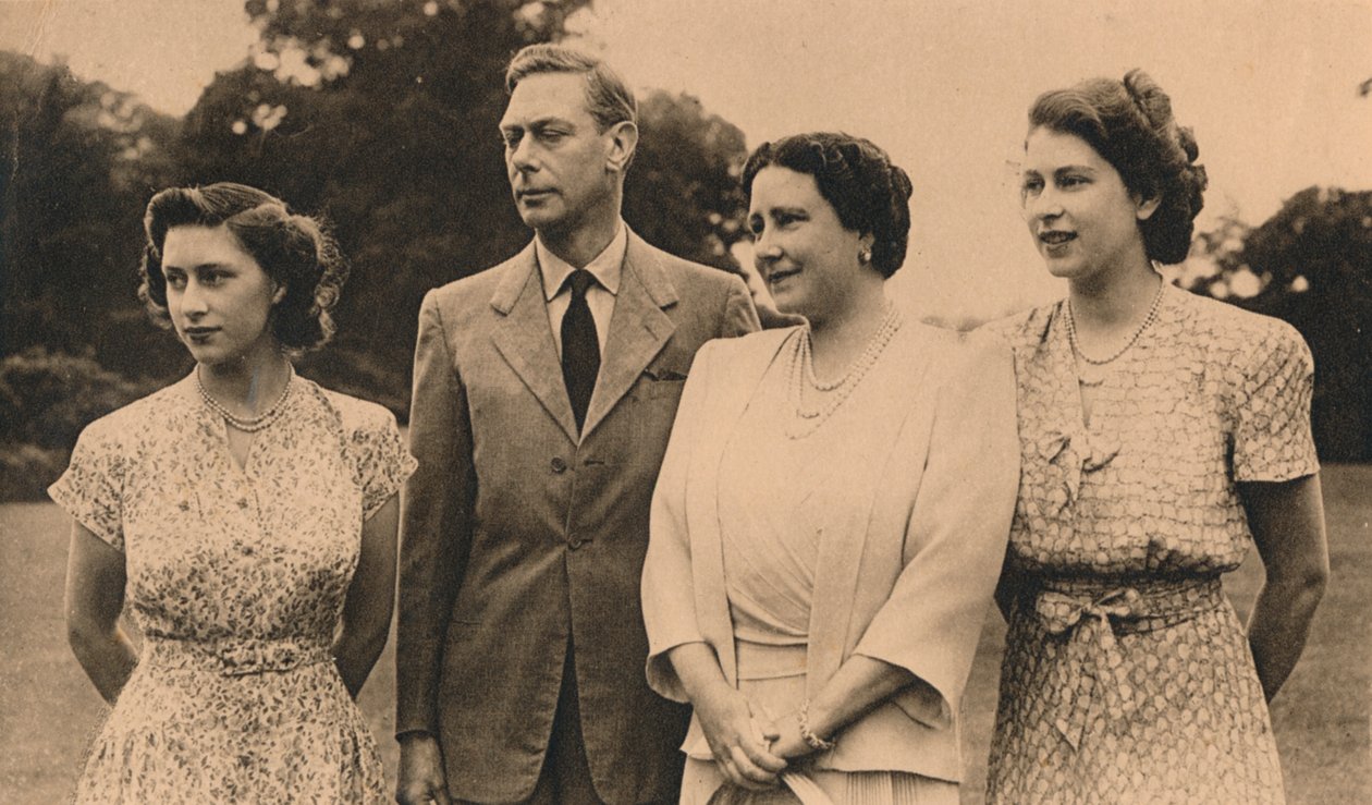 Kuninkaallinen perhe Royal Lodgen alueella, Windsorissa, 1946 tekijältä Lisa Sheridan