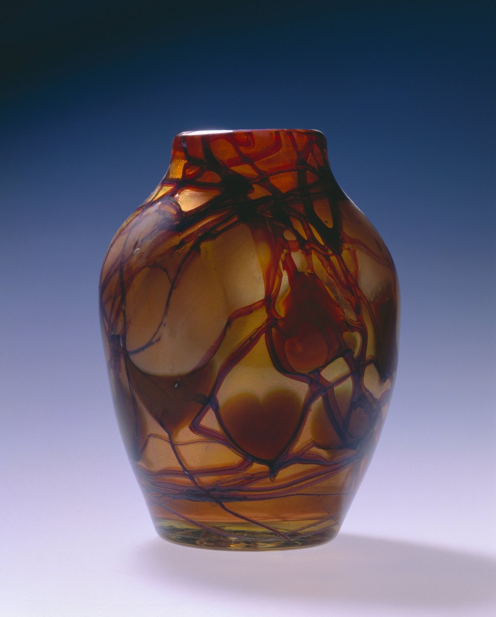 Maljakko, n. 1914-1918 tekijältä Louis Comfort Tiffany