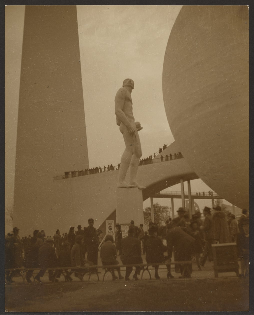 [New Yorkin maailmannäyttely 1939] tekijältä Louis Fleckenstein