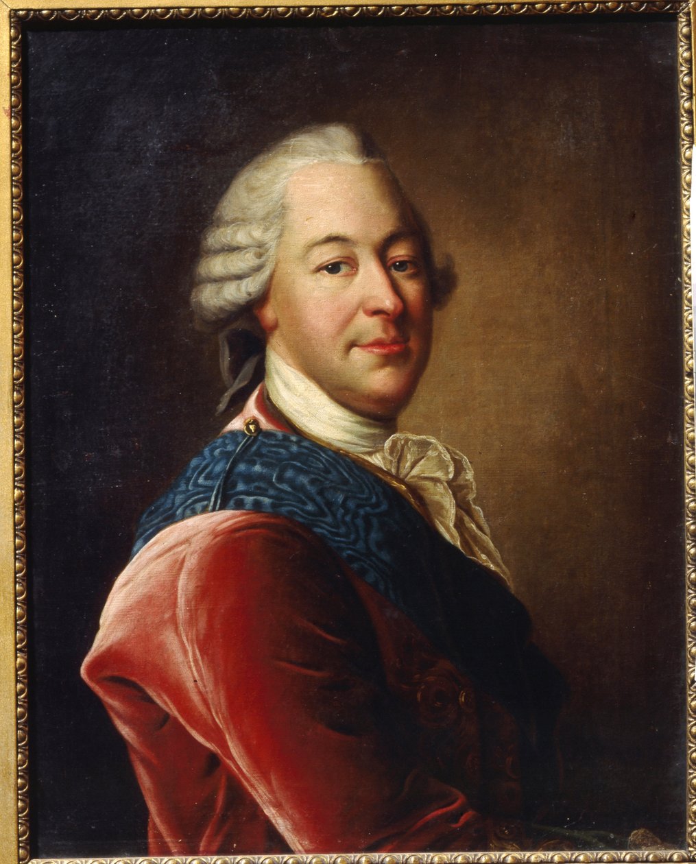 Kreivi Mihail Illarionovich Vorontsovin (1714-1767) muotokuva (Kreivi M.I. Vorontsovin muotokuva). Louis Tocquen (1696-1772) maalaus, öljy kankaalle, 1700-luvun puoliväli. Ranskalaista taidetta, rokokootaidetta. Alueellinen taidemuseo, Simferopol (Ukraina) tekijältä Louis Tocqué