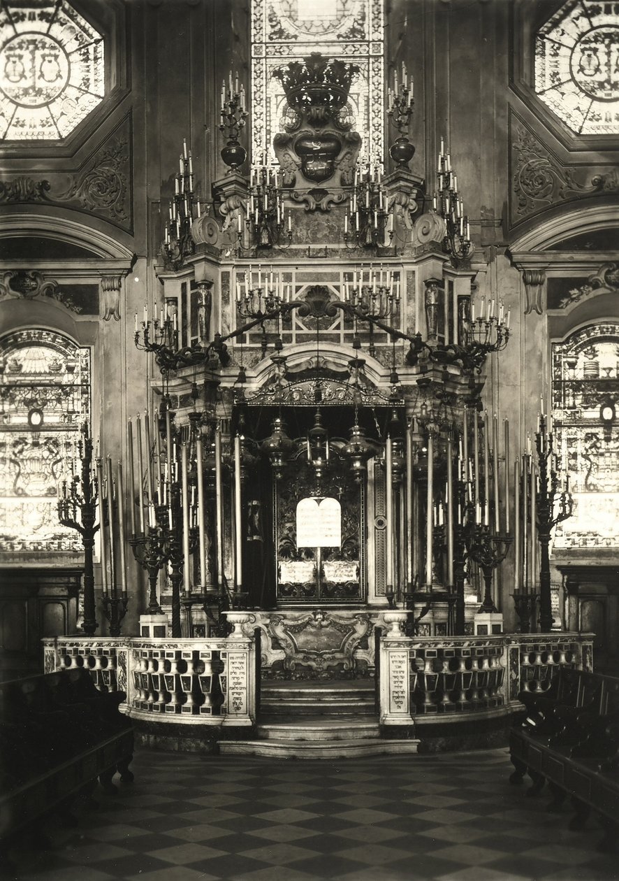 Livornon vanhan synagogan Hekhal tekijältä Luigi Betti