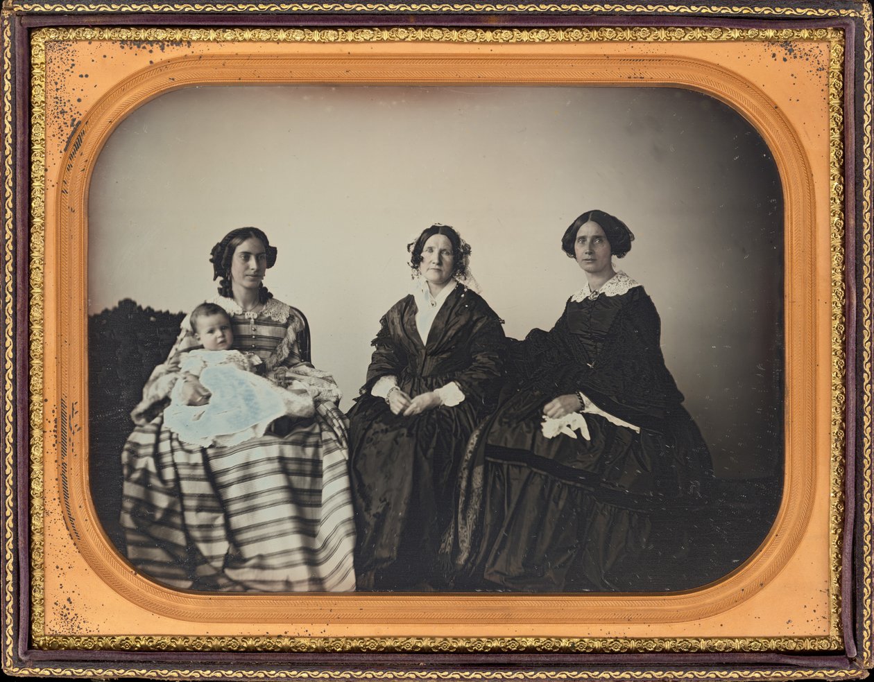 Muotokuva äidistä, lapsesta ja kahdesta naisesta,c. 1850 (kuva) tekijältä Luther Holman Hale