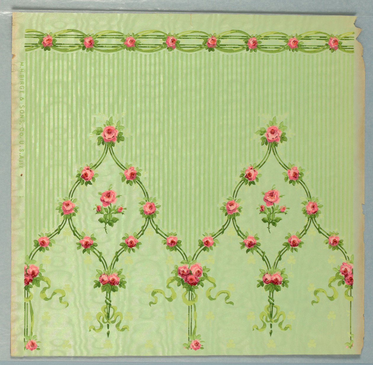 Sivuseinä ja friisi (USA), 1905–1920 tekijältä Made by M.H. Birge and Sons Co.