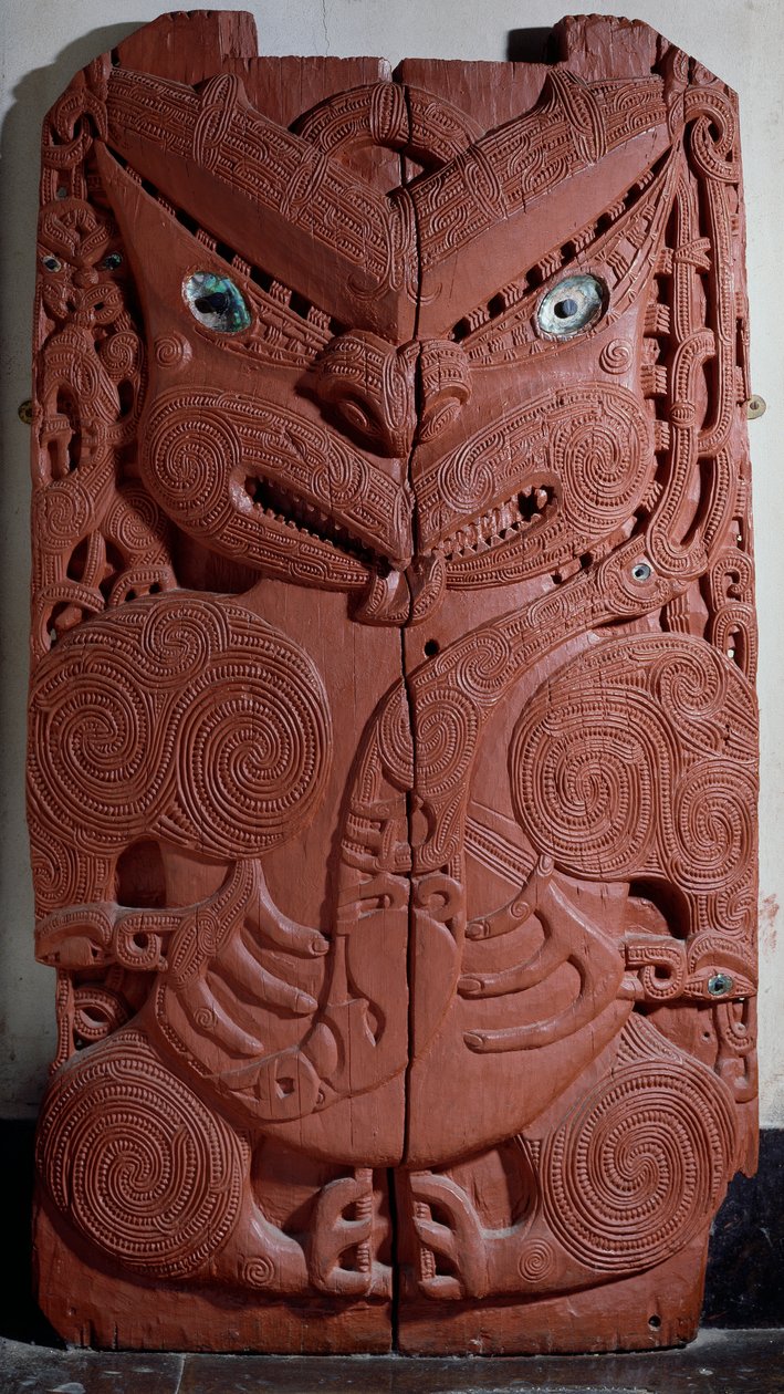 Maori-koristepaneeli kuvitteellisella antropomorfisella hahmolla, Uuden-Seelannin sivilisaatio tekijältä Maori Maori